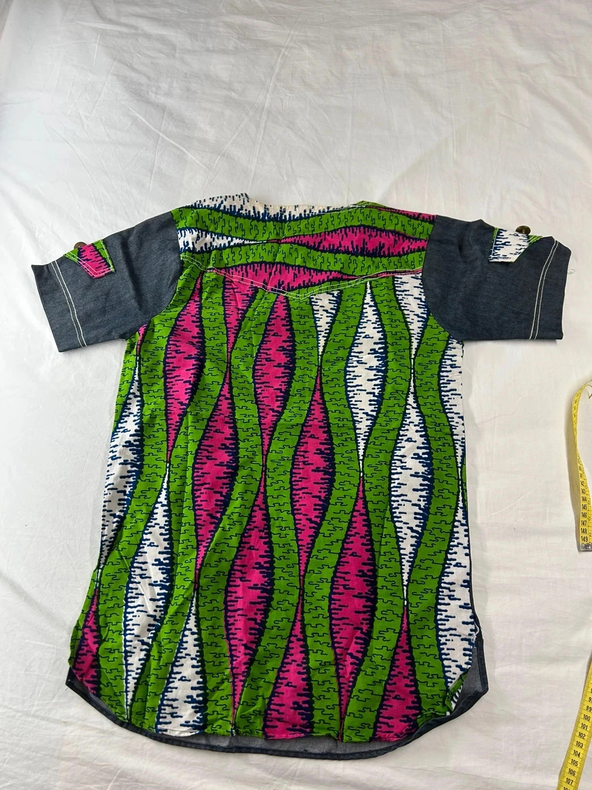 Vintange traditionele jurk met veelkleurige print – photo 12